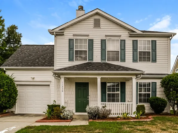 11338 Northwoods Forest Dr, Charlotte, NC 28214
