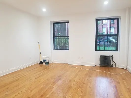 Rented by New York Dwellings LLC | media 19