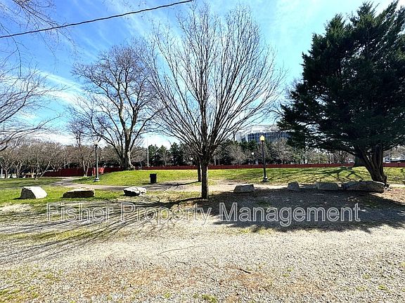 3rd image of 615 Albemarle St Unit C