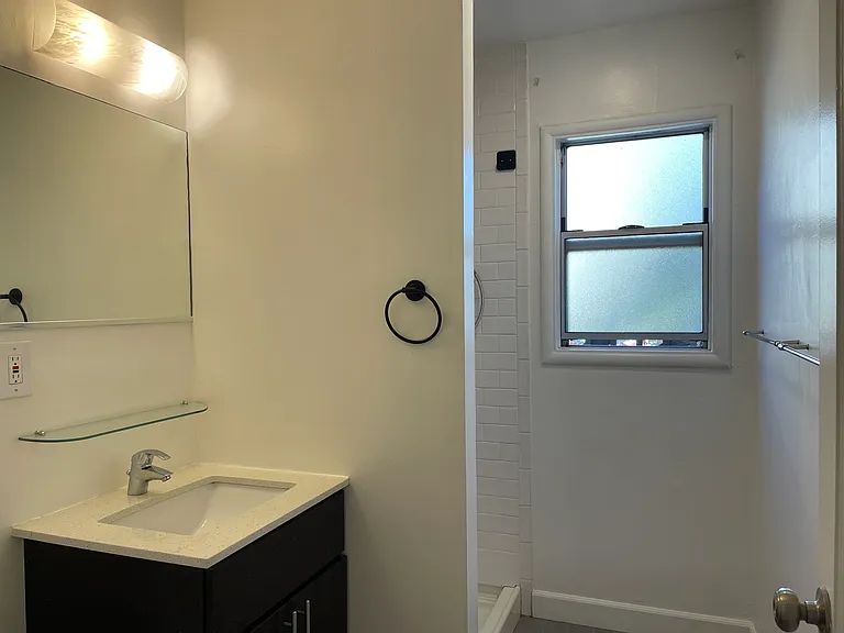 1727 San Pablo Ave — Photo 24