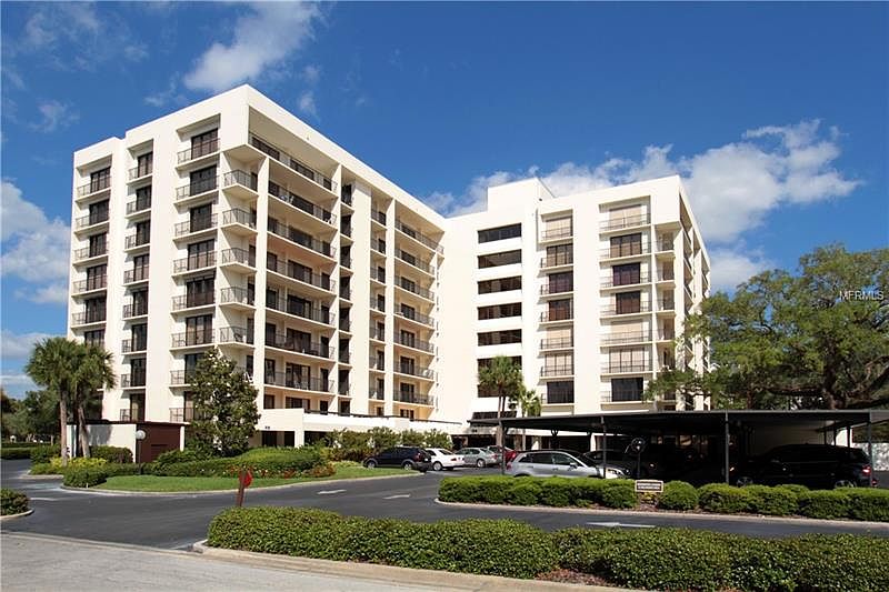 1st image of 150 Belleview Blvd APT 304