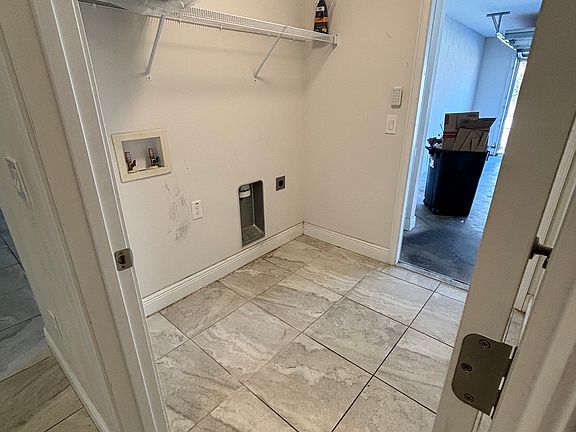 5th image of 16417 SE 81st Ct