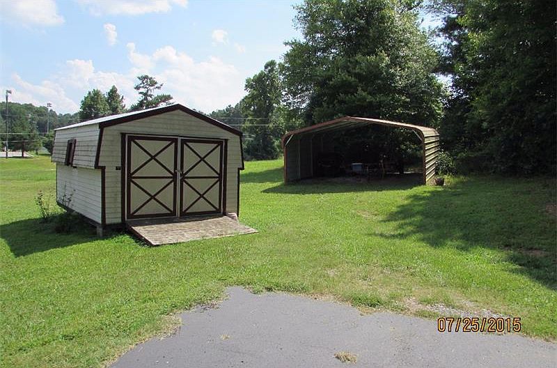 2nd image of 237 Worley Rd