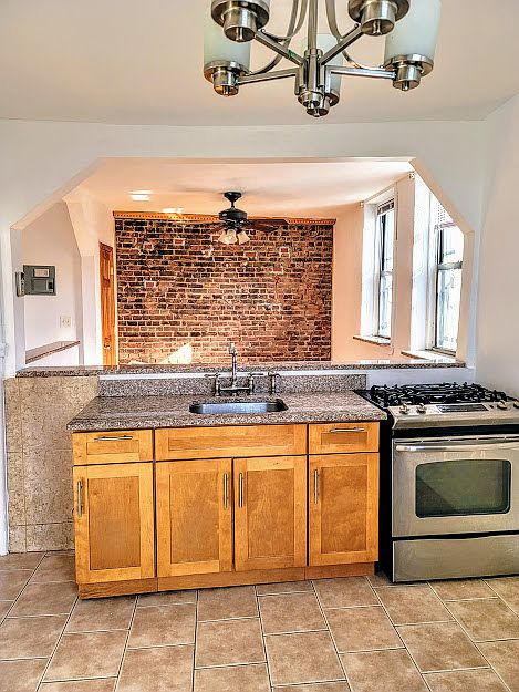 1st image of 535 6th Ave #4