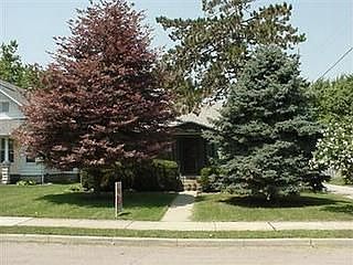 1st image of 321 S 5th St