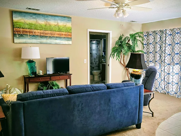 1123 Breezy Way #8C — Photo 4