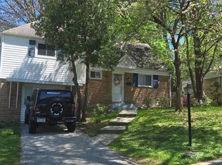 715 Oxford Rd, Bala Cynwyd, PA 19004