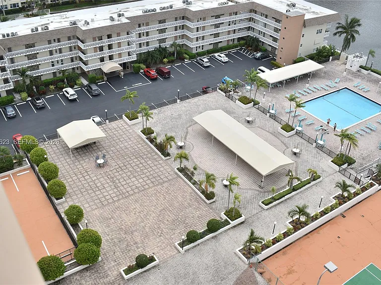 1865 S Ocean Dr #14N — Photo 17