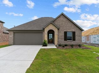 533 Hickory Ridge Dr, Van Alstyne, TX 75495