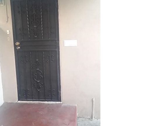 2nd image of 1297 N Sierra Way