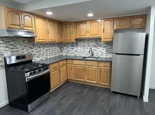 402 N 3rd St #1F, Harrison, NJ 07029