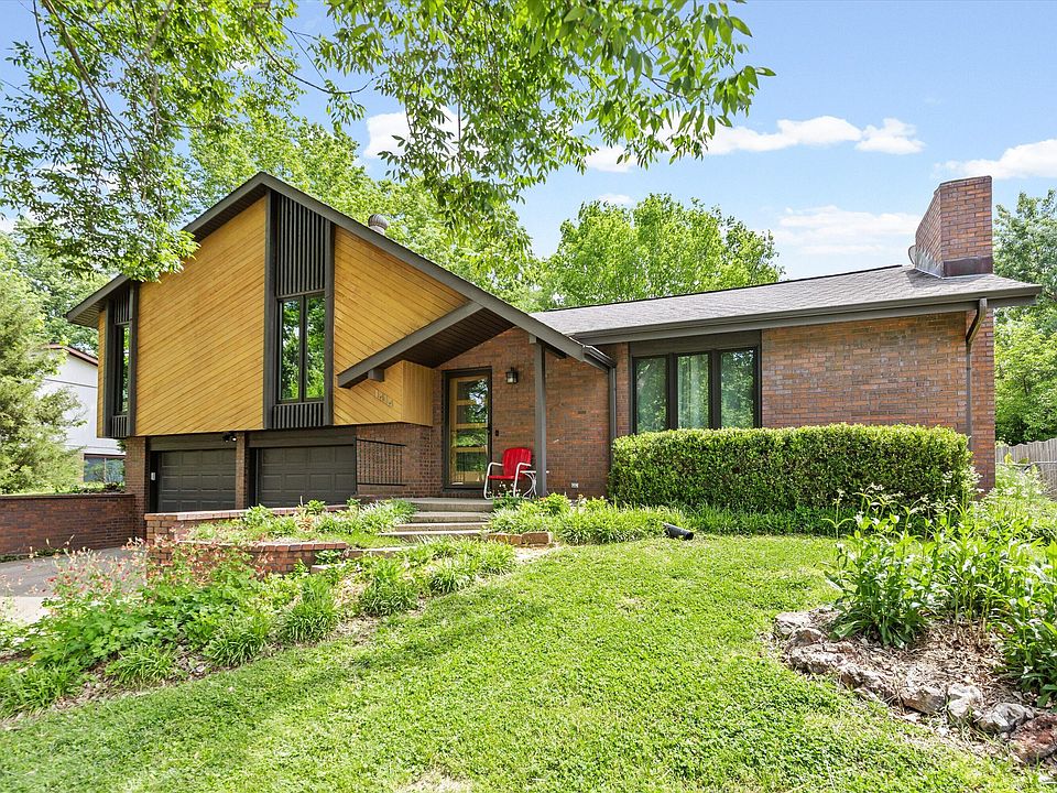 1st image of 1414 Pickford Pl