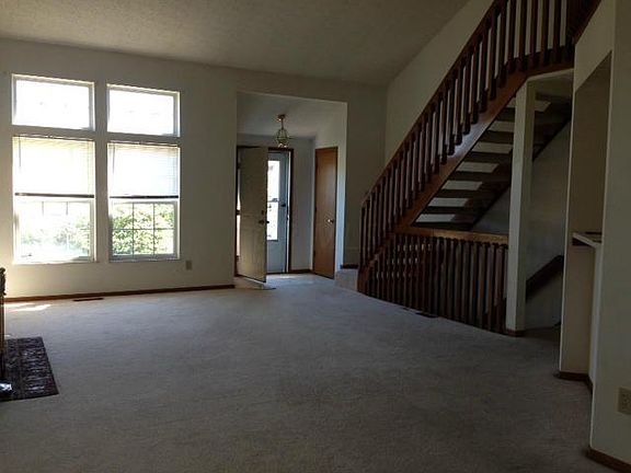 4th image of 8678 Kirkland Dr
