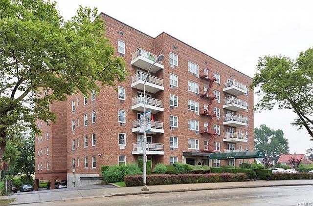 1st image of 415 Gramatan Ave APT 3A