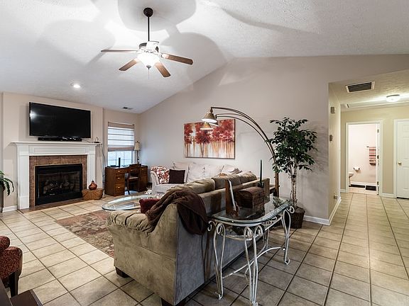 5th image of 803 Turtle Creek Dr