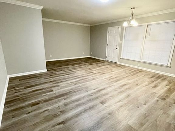 4th image of 4600 Coronado Dr APT E