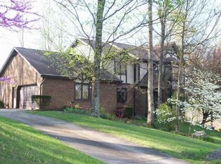 352 Cain Dr, Blountville, TN 37617