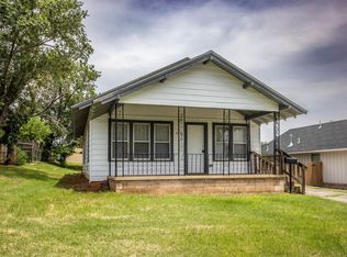 616 N 4th St, Weatherford, OK 73096