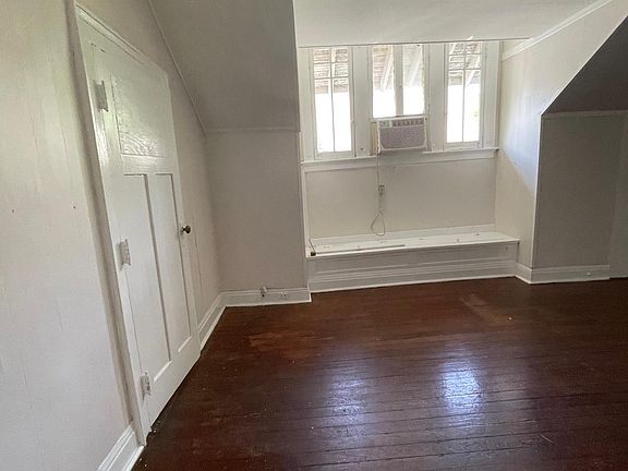 2nd image of 2005 Milan St #6