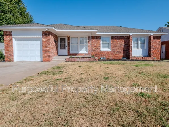 4712 N Sterling Ave, Warr Acres, OK 73122