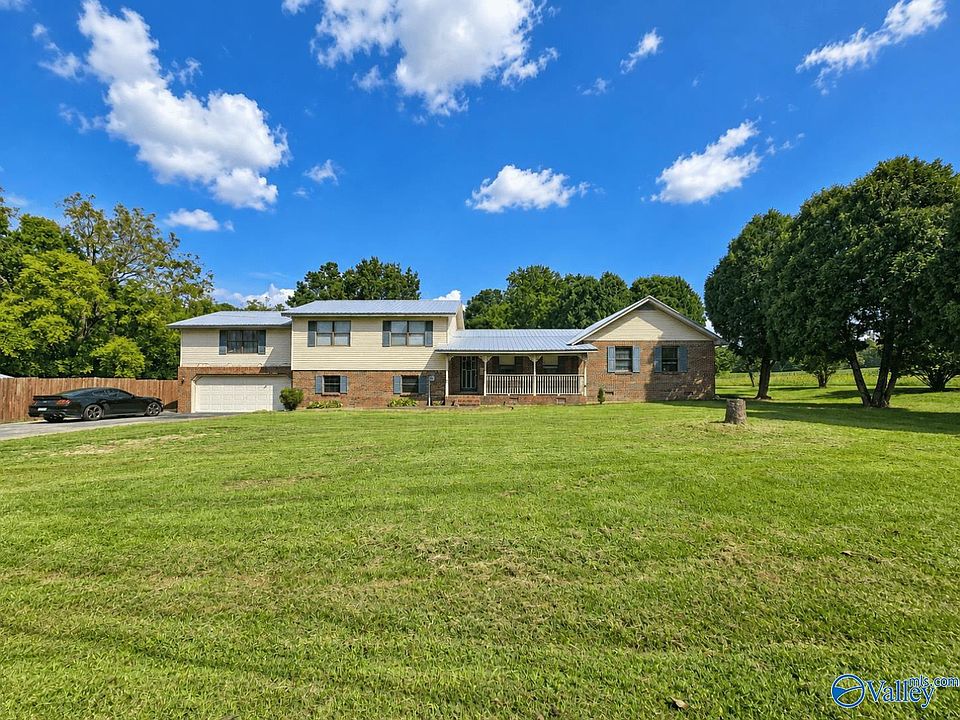 1st image of 832 County Road 380