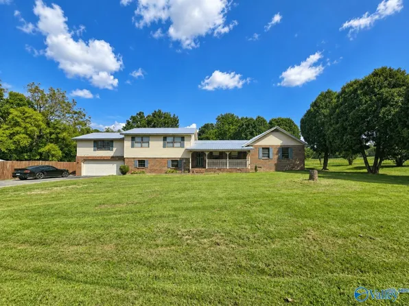 832 County Road 380, Dutton, AL 35744