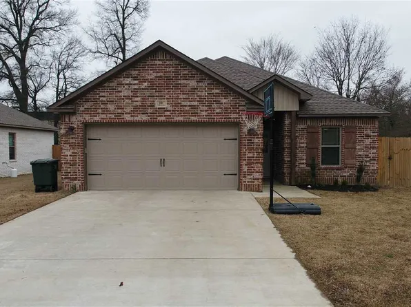 101 Cameron Ave, Brookland, AR 72417