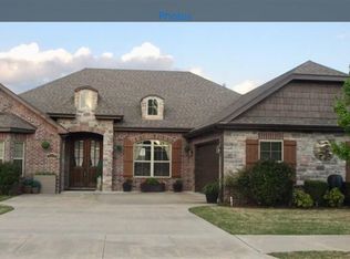 5807 SW Knotty Pine Rd, Bentonville, AR 72712