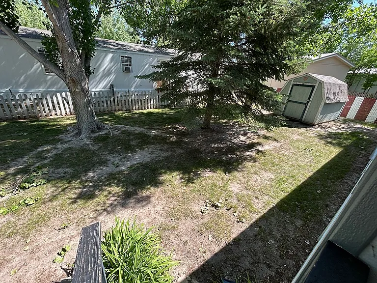 124 Opal Dr — Photo 41