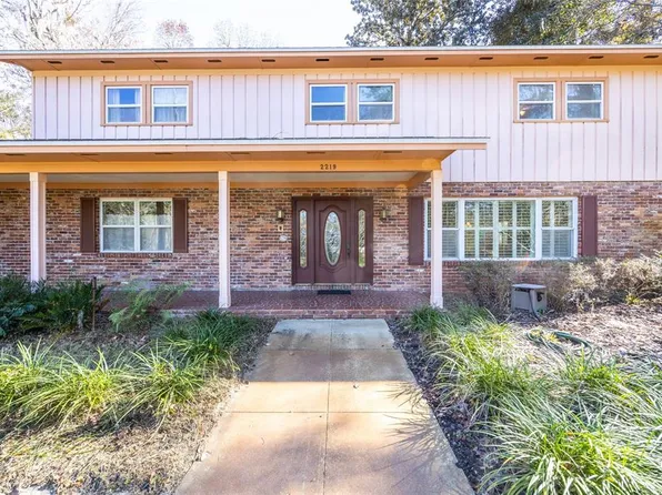 2219 NW 23rd Ter, Gainesville, FL 32605