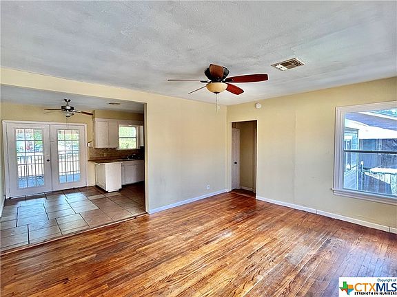5th image of 1309 E Loma Vista Ave