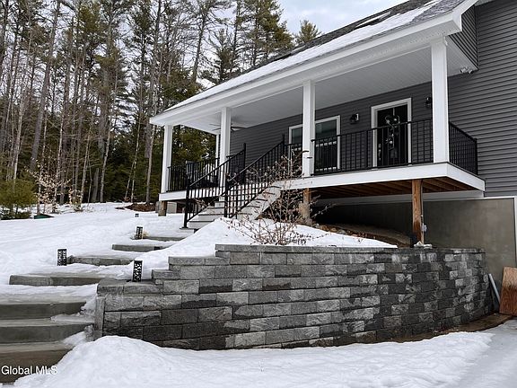 2nd image of 41 Moffitt Road