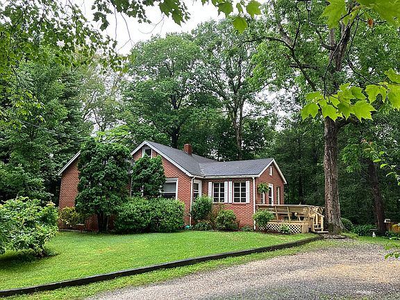 4th image of 19 Timothy Ln