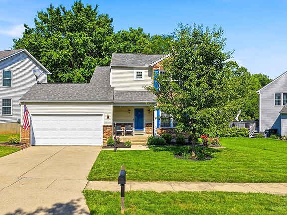 3rd image of 4644 Laurel View Dr