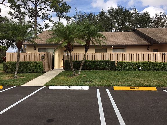 4th image of 451 Pine Glen Ln APT A