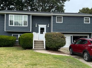 (Undisclosed Address), Port Jefferson Station, NY 11776