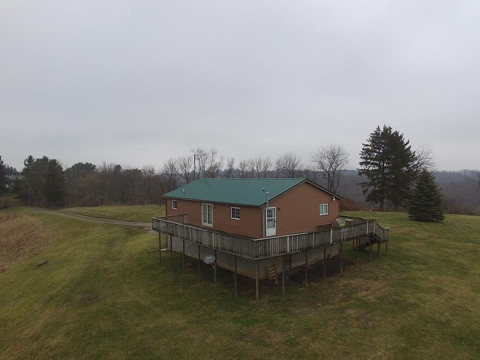 1st image of 593 Paw Paw Ln