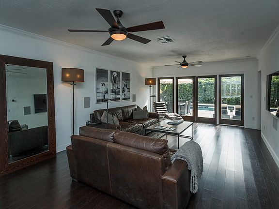 4th image of 908 Mayfair Cir