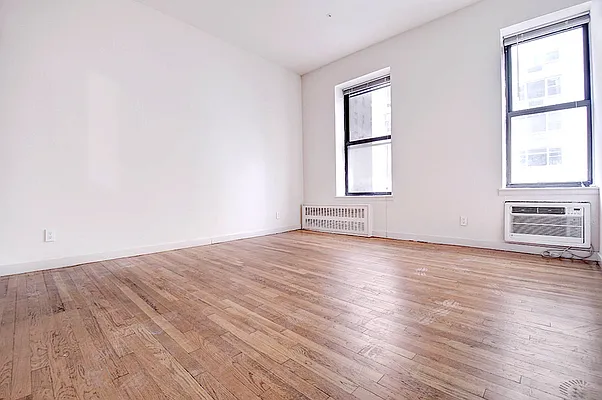 Rented by Urbane Brokerage | media 5