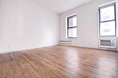 Rented by Urbane Brokerage