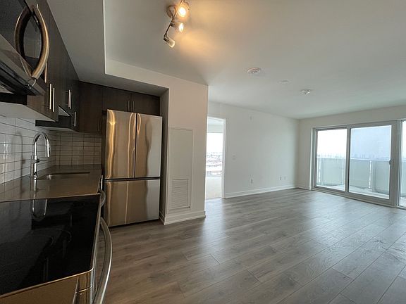 3rd image of 1010 Sandy Beach Rd #1105