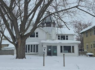 322 W Central St, Chippewa Falls, WI 54729