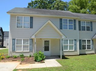 824 Cumberland St #101, Raleigh, NC 27610