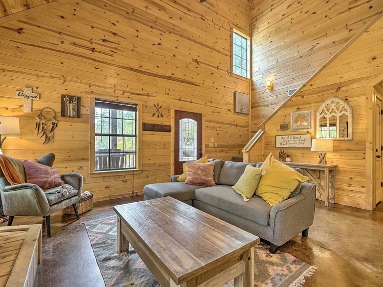 31 Neeson Wood Cir — Photo 16