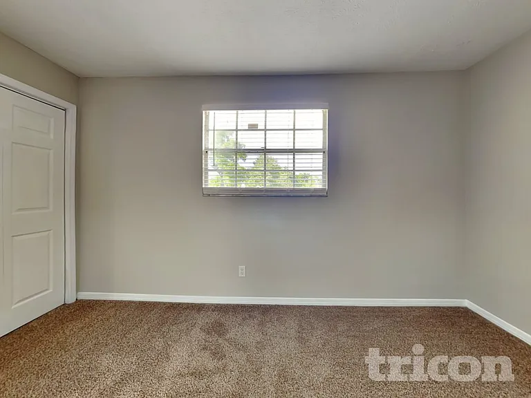 1807 N Waterman Dr — Photo 11