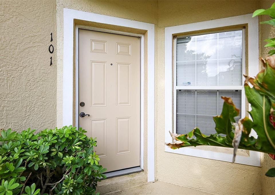 1st image of 694 Seabrook Ct Unit 101