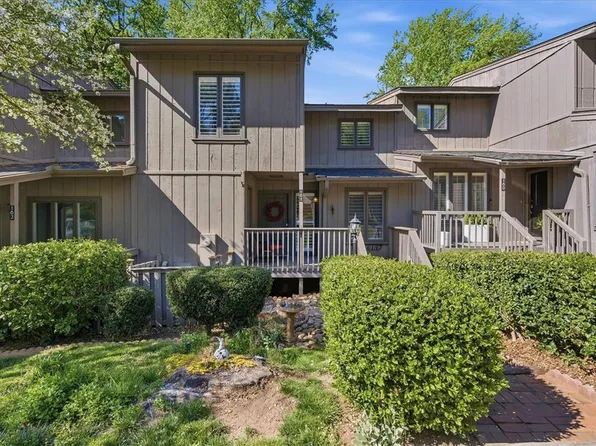 161 Ingleoak Ln, Greenville, SC 29615