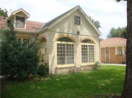 1st image of 4935 Mandeville St