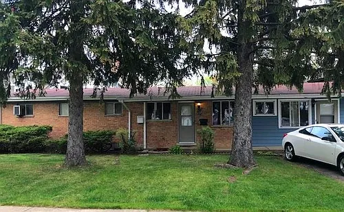 1433 N Race Ave Photo 1