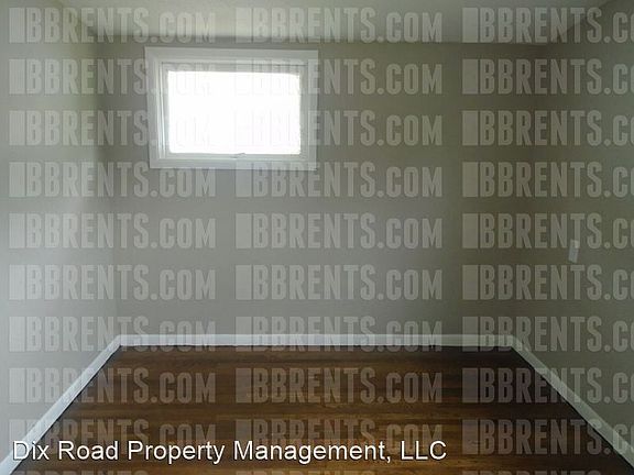 5th image of 111 N Highview Dr